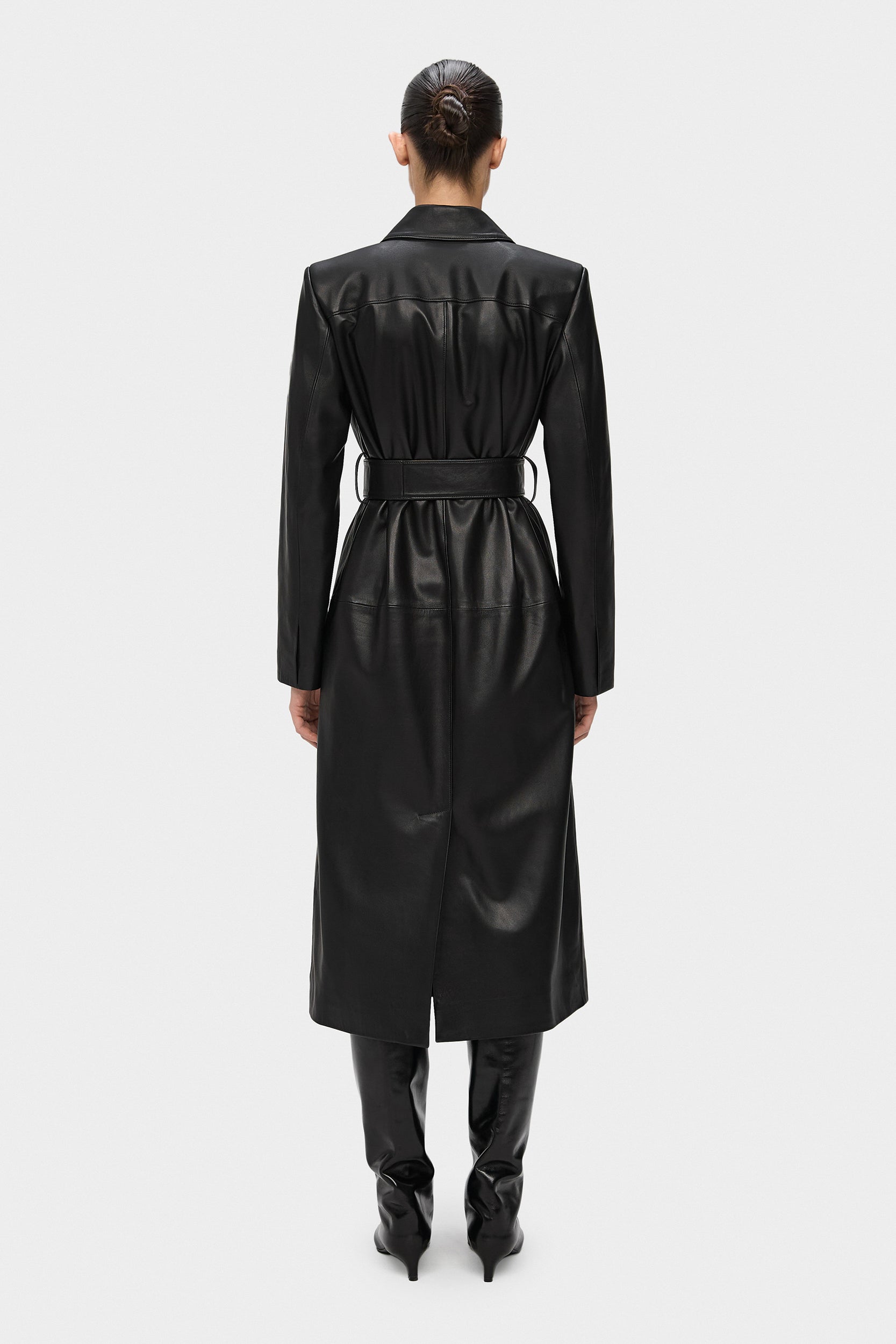 DETERMINATION LEATHER COAT IN BLACK (2215/1)
