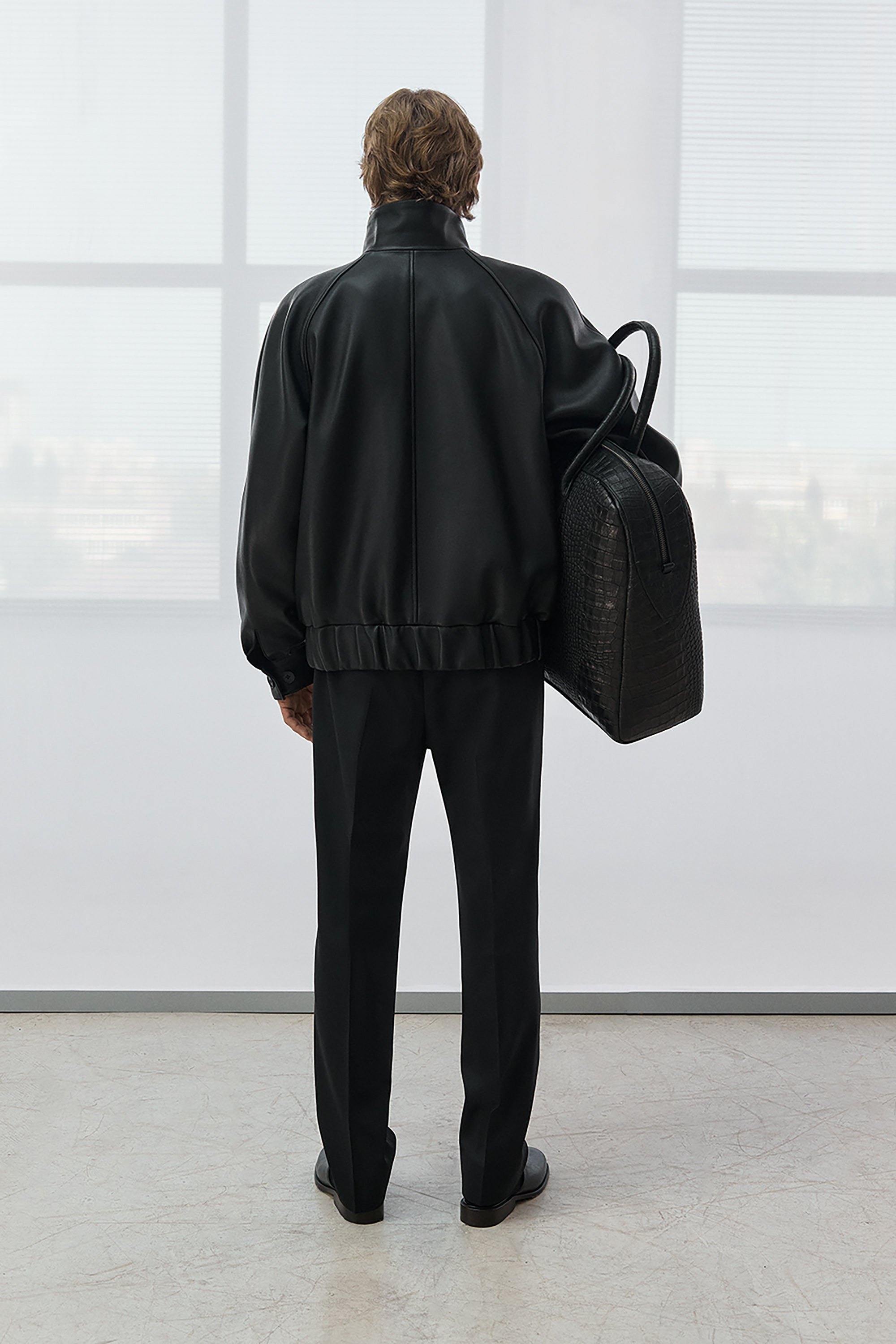 БОМБЕР АРДЕН ЧОРНИЙ(FW26.9.1)