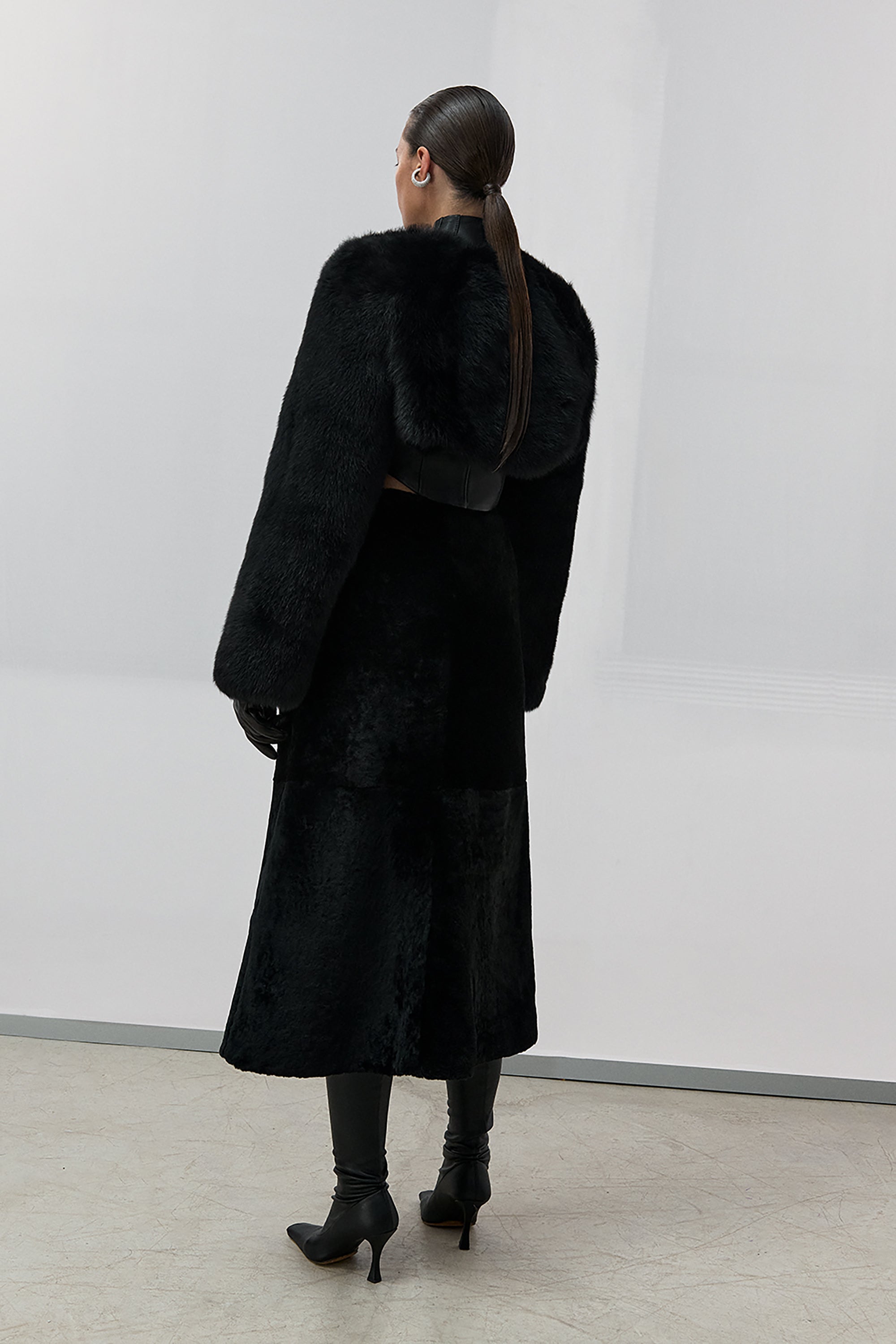 CLAIRE SHEARLING BOLERO COAT(FW26.32.1)