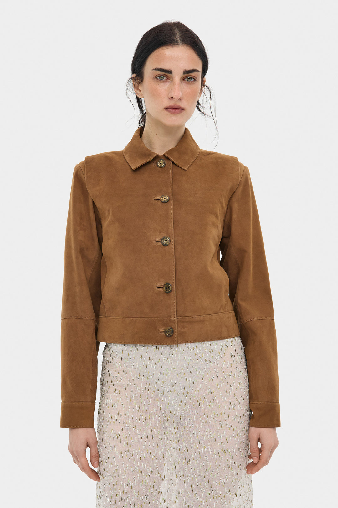 ADRIANA CROPPED BUTTON-UP SUEDE JACKET IN TOBACCO