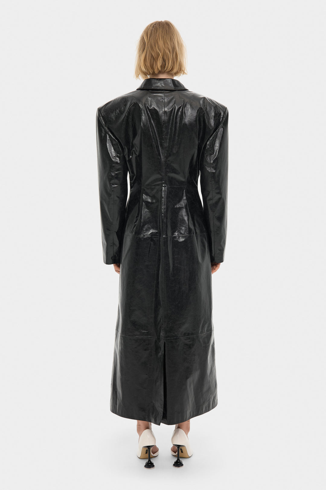 GIA SILHOUETTED LEATHER COAT IN VOID BLACK