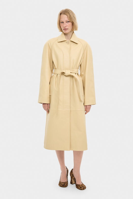 POLLY LEATHER COAT IN PALE BANANA