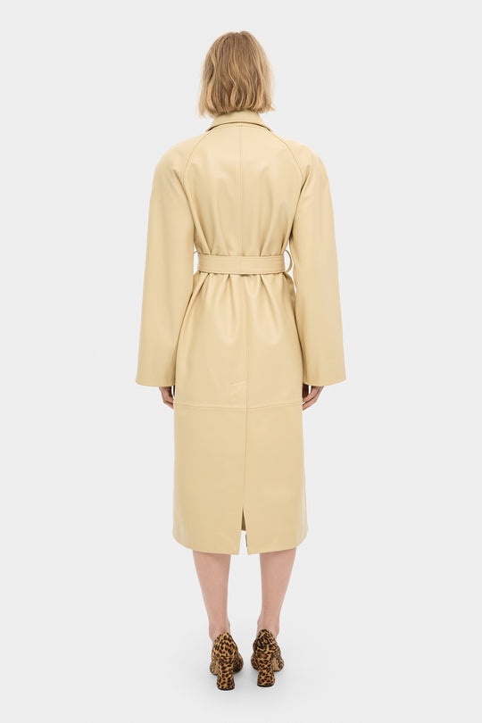 POLLY LEATHER COAT IN PALE BANANA