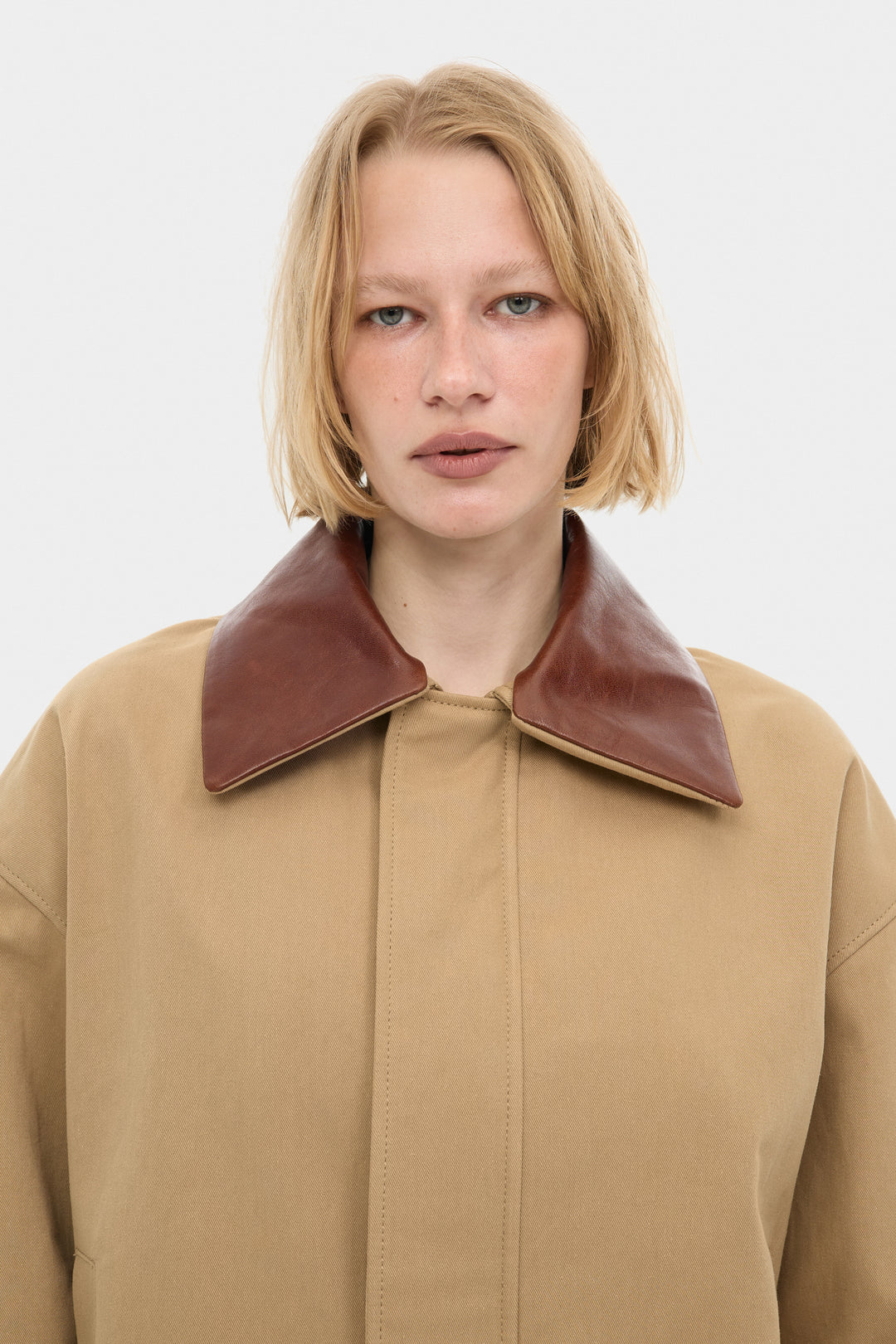 THOM COTTON BOMBER JACKET WITH DETACHABLE LEATHER COLLAR IN SAND