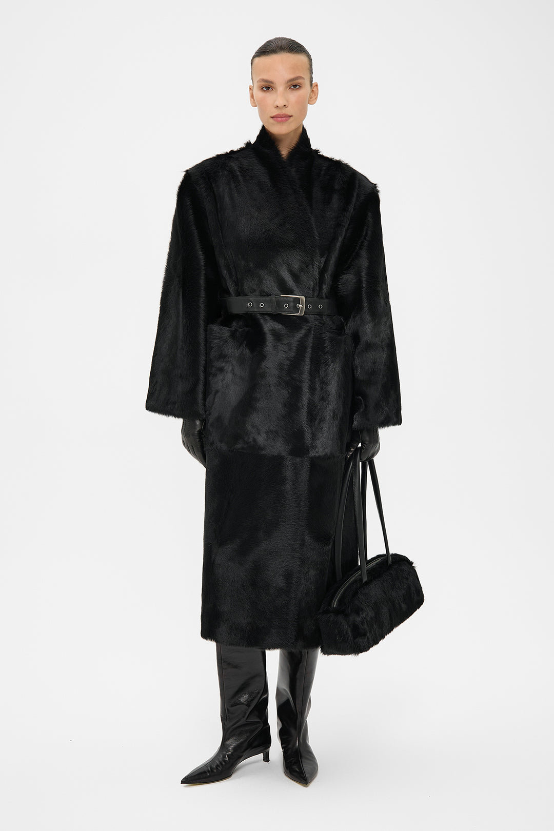 RIN CAVALLINO SHEARLING COAT IN OBSIDIAN BLACK