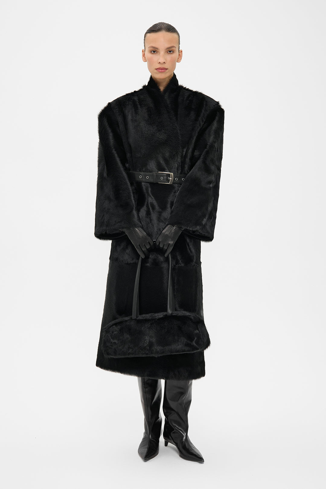 RIN CAVALLINO SHEARLING COAT IN OBSIDIAN BLACK