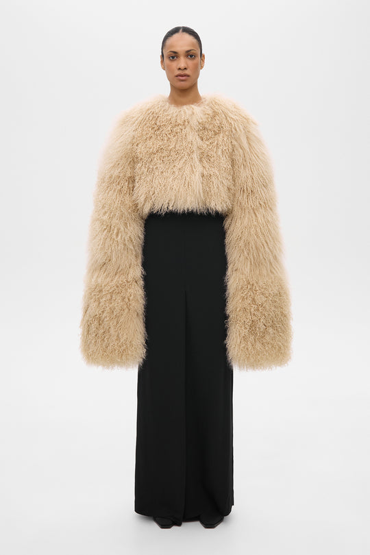 HANNAH SHEARLING CAPE COAT IN BEIGE