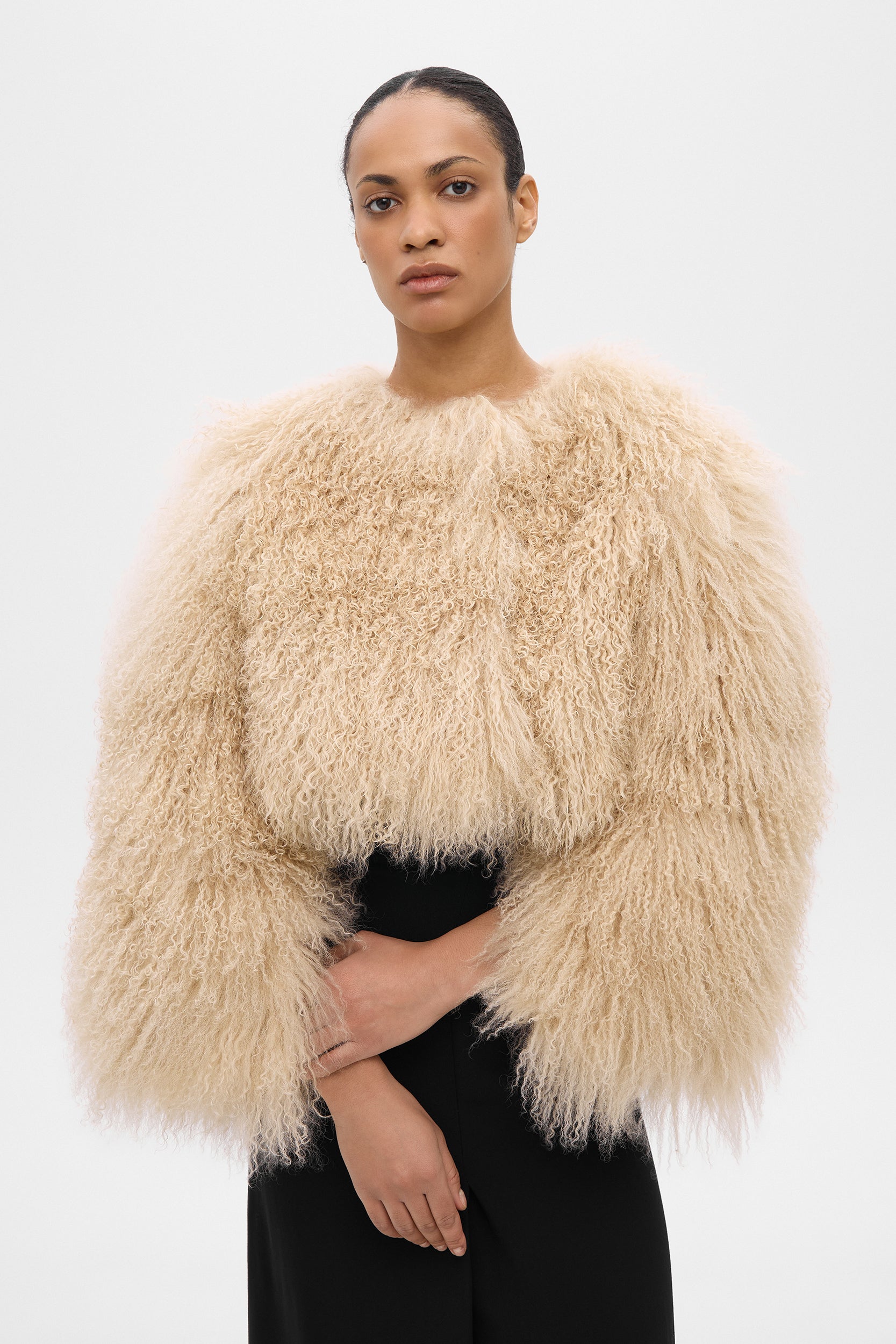 HANNAH SHEARLING CAPE COAT IN BEIGE (2217/3)