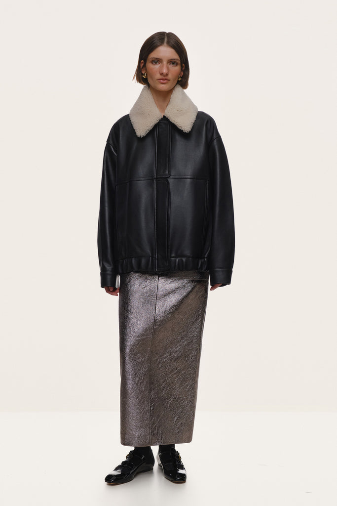 AFFECTION LEATHER BOMBER JACKET IN BLACK