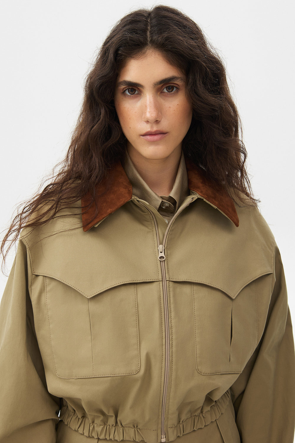 ADEL CROPPED COTTON BOMBER JACKET WITH REMOVABLE SUEDE COLLAR IN BEIGE