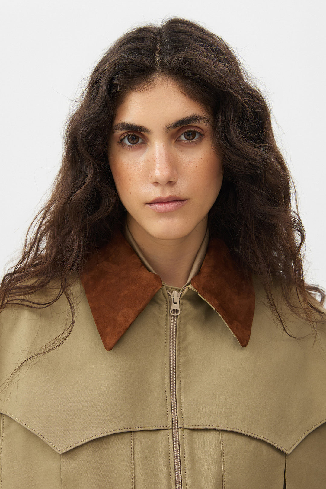 ADEL CROPPED COTTON BOMBER JACKET WITH REMOVABLE SUEDE COLLAR IN BEIGE