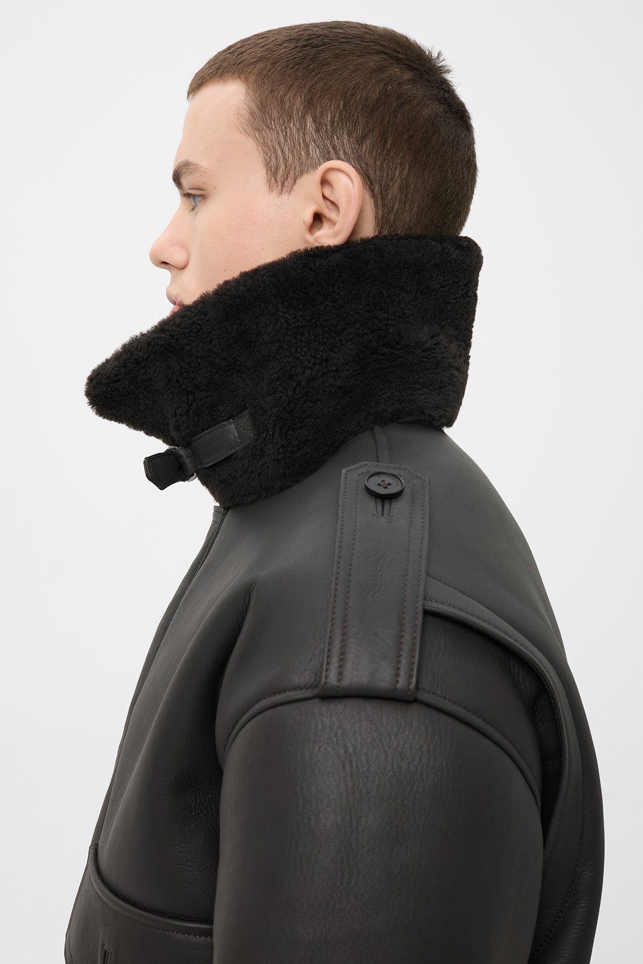 THOM SHEARLING BOMBER JACKET IN DARK BROWN (2307/2)