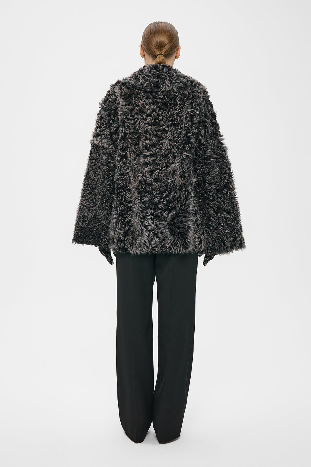 KYLA ELONGATED REVERSIBLE SHEARLING COAT IN ONYX GREY