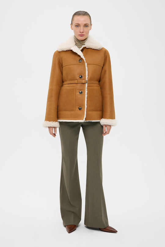 REVERSIBLE SHEARLING COAT IN LIGHT BROWN