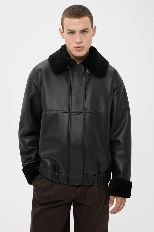 OVERSIZED MERINO BOMBER JACKET IN BLACK