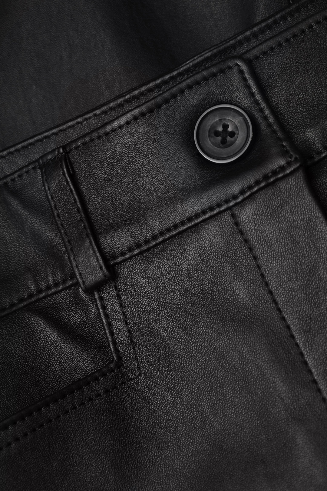 RIVER STRAIGHT CUT LEATHER PANTS IN BLACK