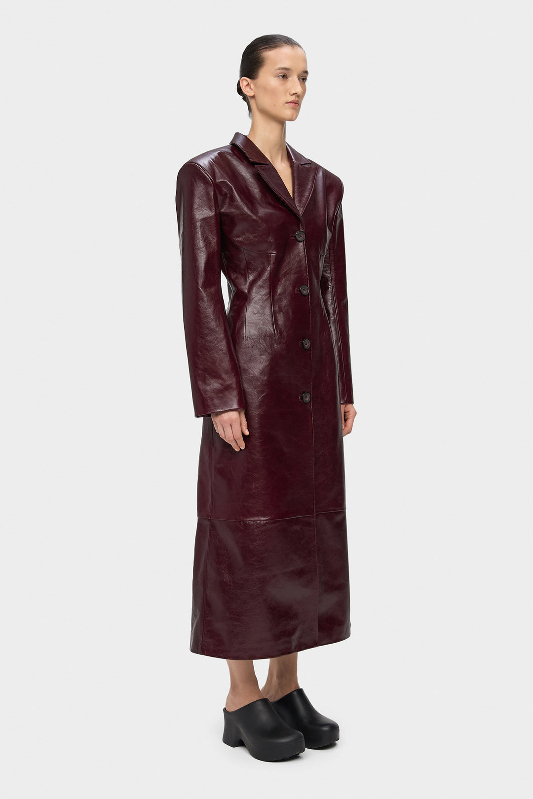 GIA SILHOUETTED LONG LEATHER COAT IN MERLOT