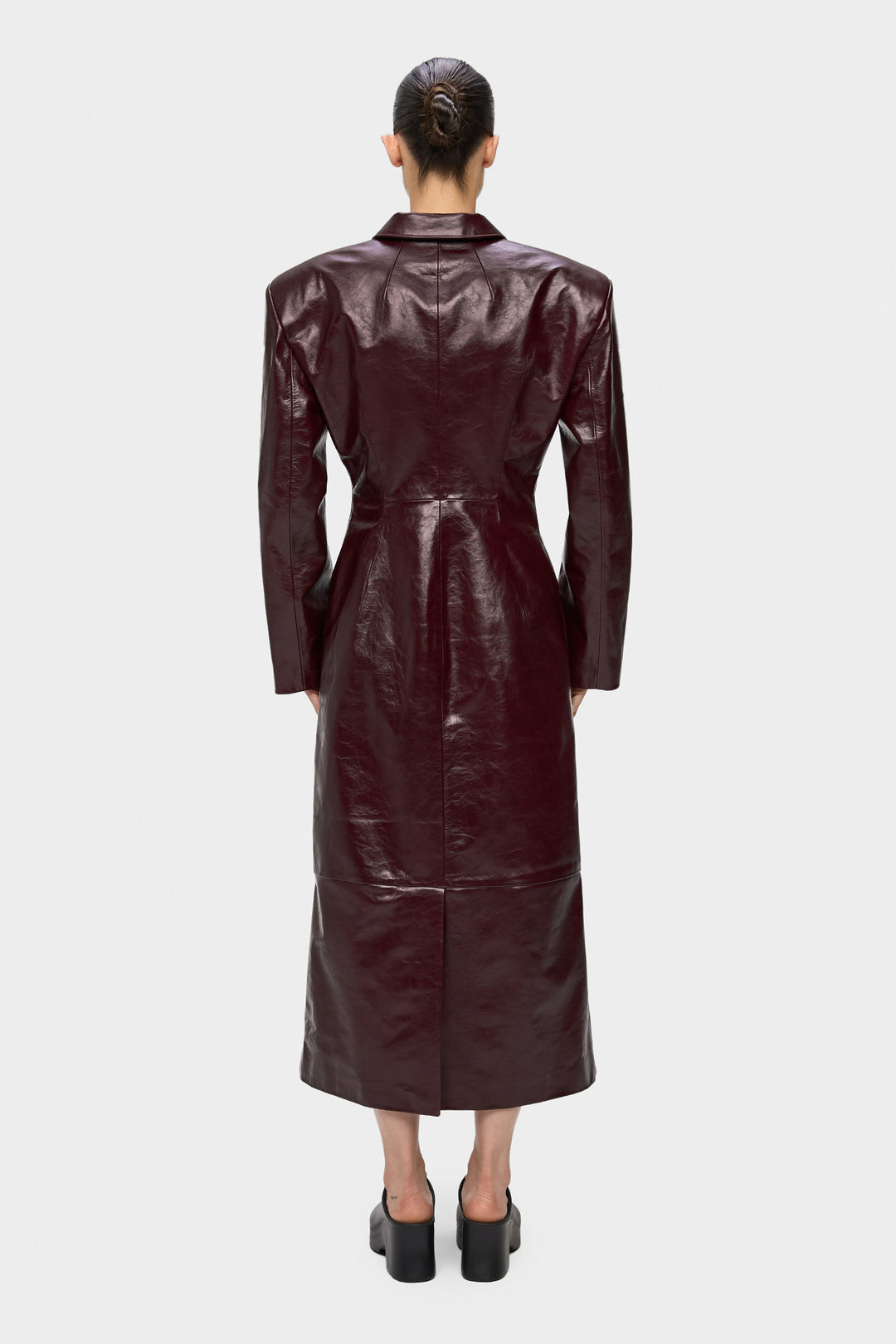 GIA SILHOUETTED LONG LEATHER COAT IN MERLOT