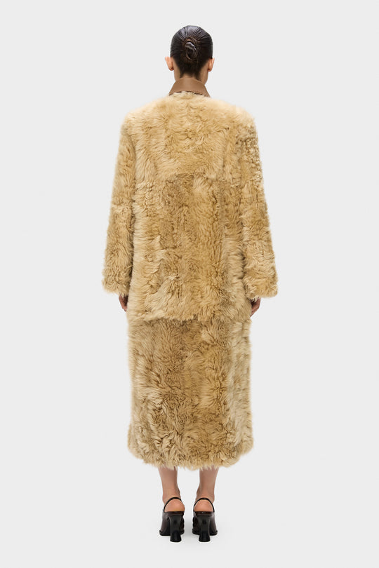 DERIHA LONG SHEARLING COAT WITH REMOVABLE COLLAR IN BEIGE