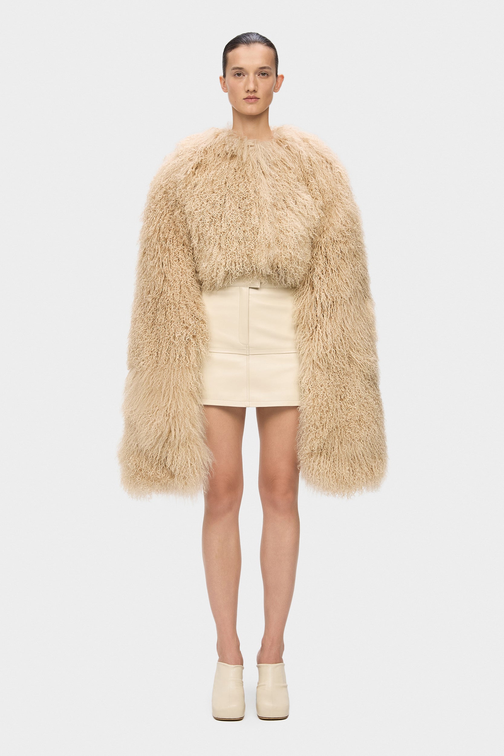HANNAH SHEARLING CAPE COAT IN BEIGE (2217/3)