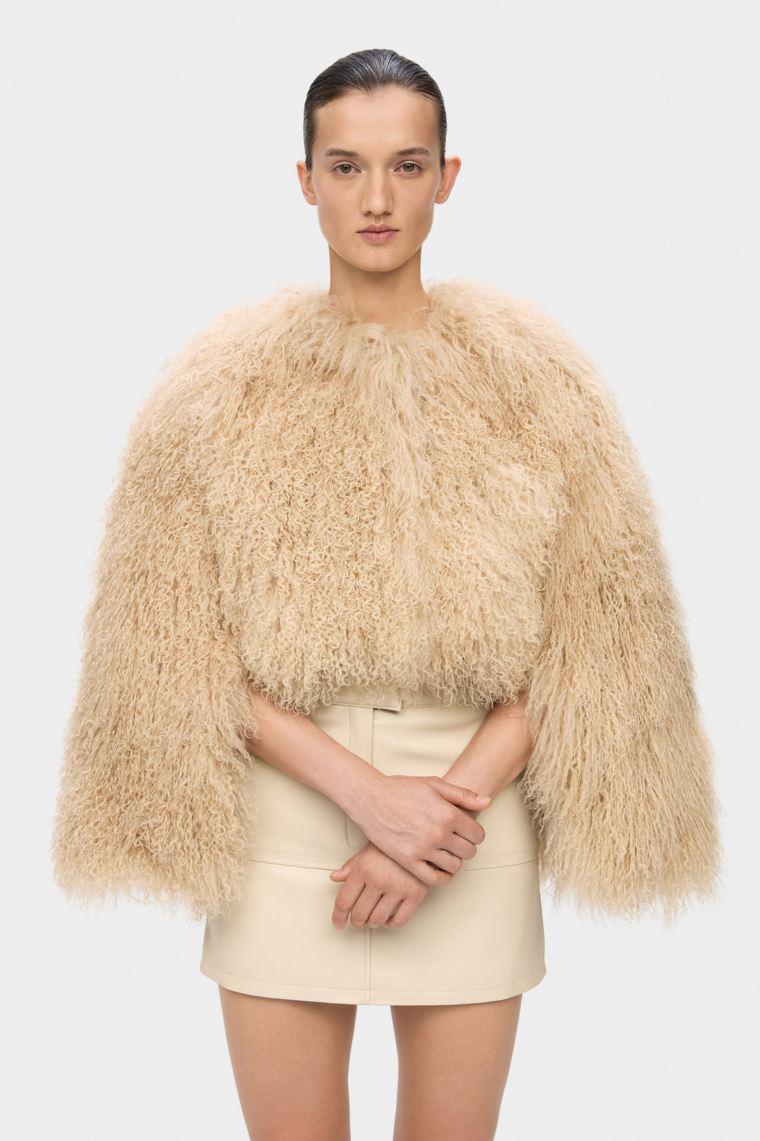 HANNAH SHEARLING CAPE COAT IN BEIGE