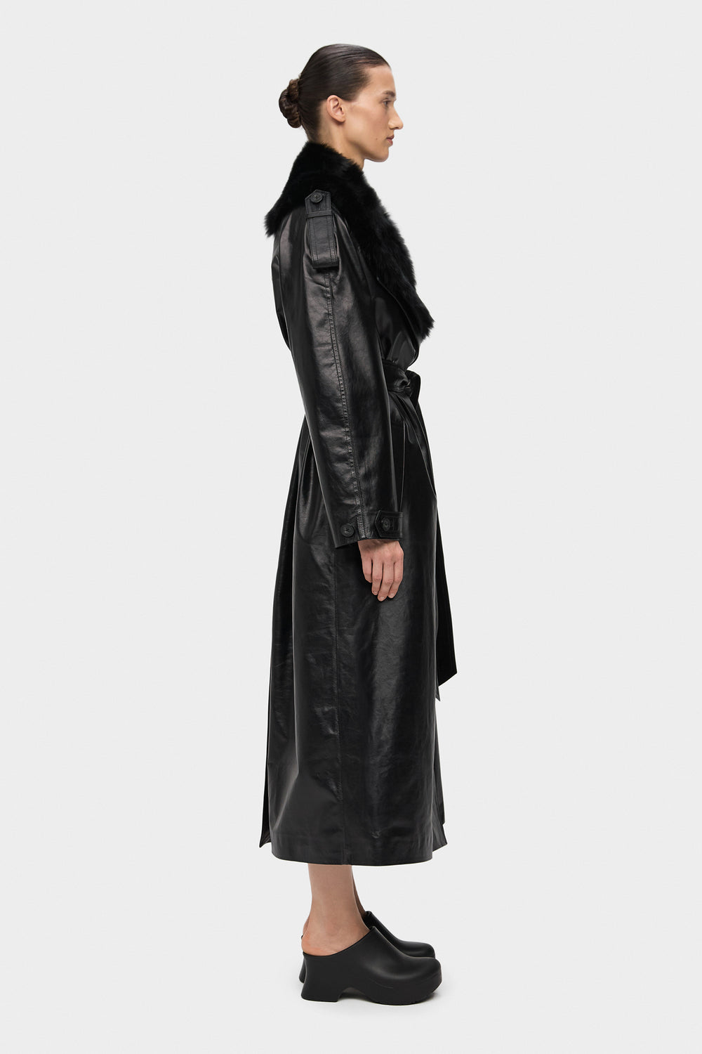 ARDON LEATHER TRENCH COAT WITH REMOVABLE SHEARLING COLLAR IN BLACK