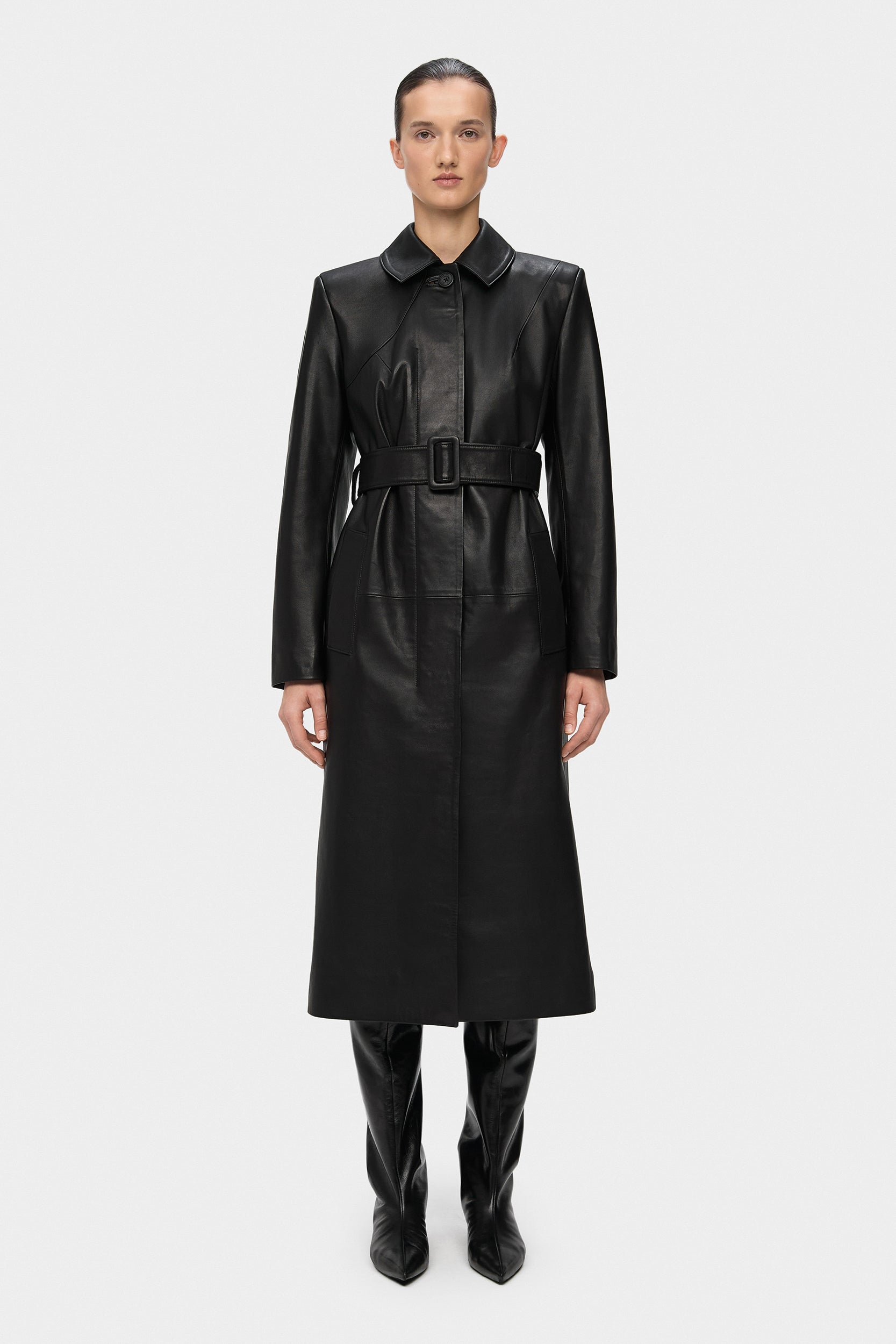 DETERMINATION LEATHER COAT IN BLACK (2215/1)