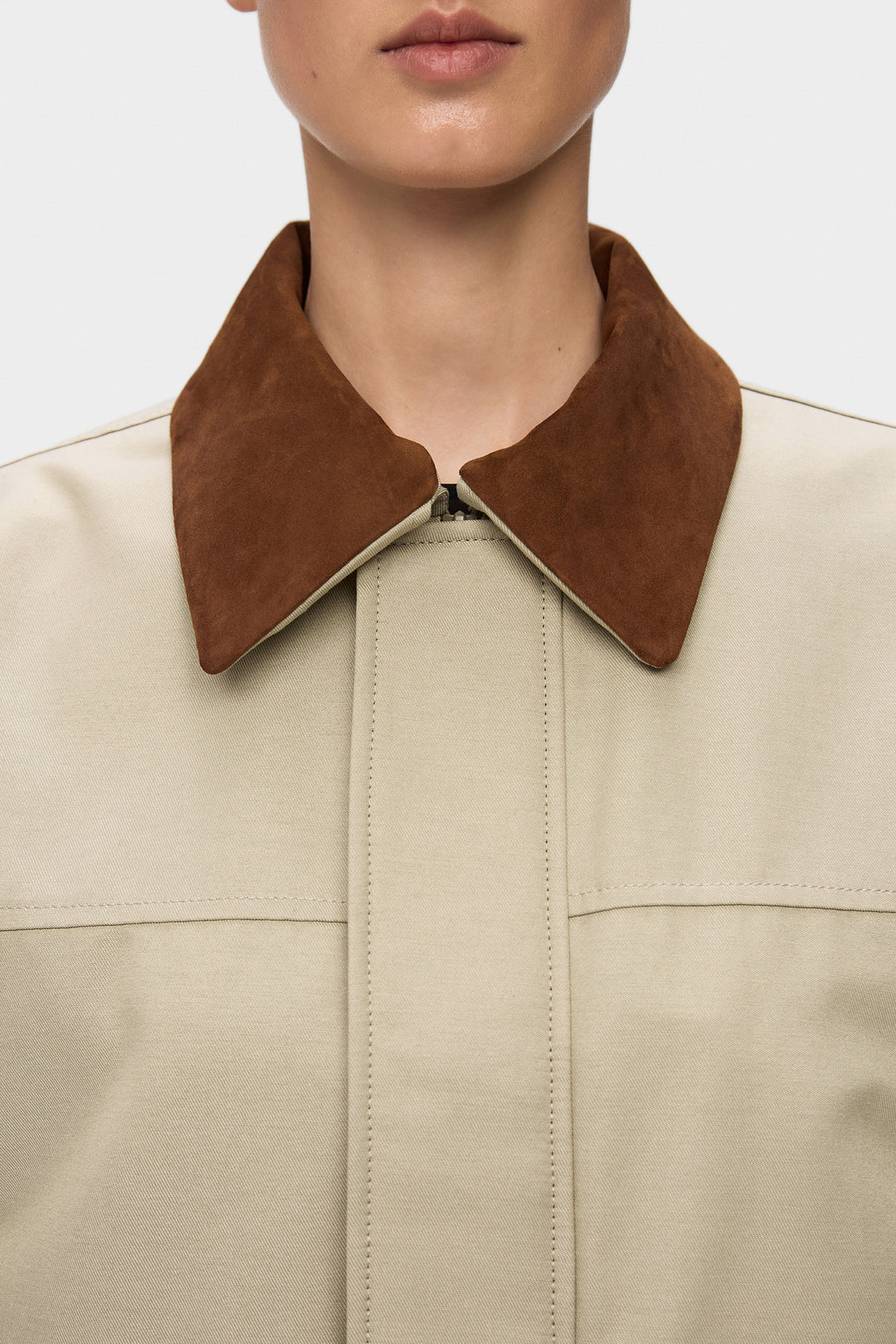 ADEL ELONGATED JACKET WITH REMOVABLE SUEDE COLLAR IN BEIGE