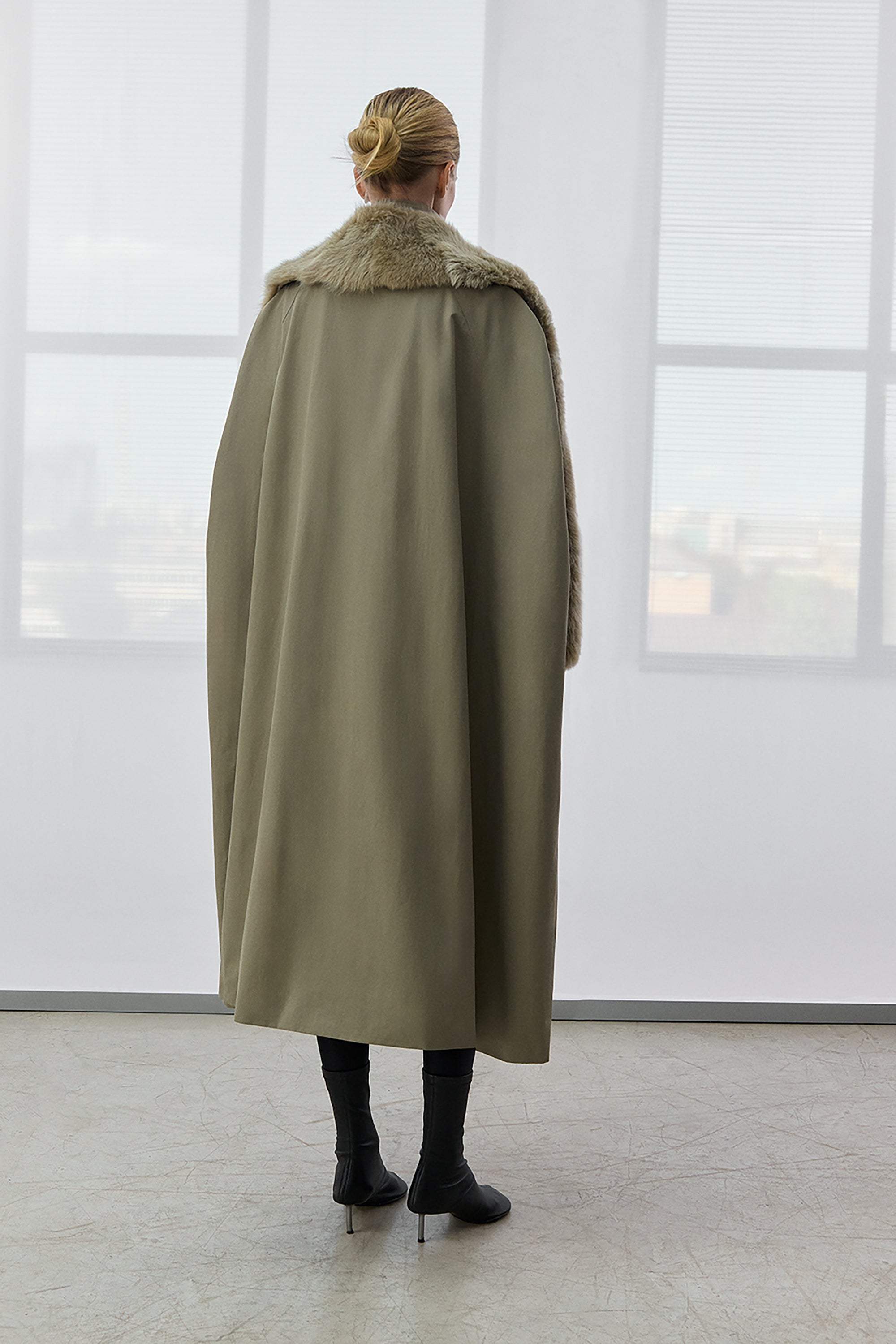 BLAIN SHEARLING SCARF(FW26.37.9)