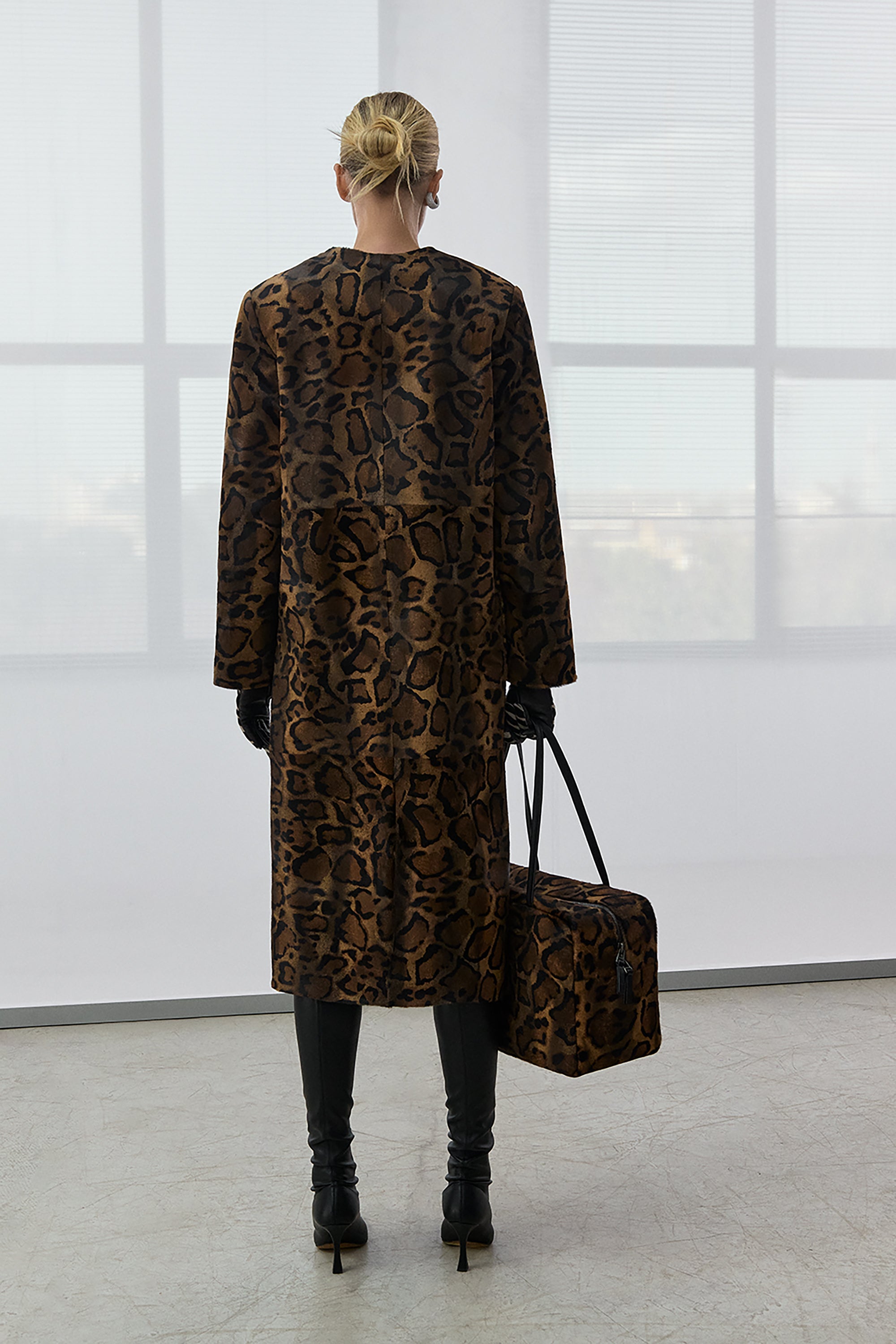 AMARA COAT(FW26.4.23)