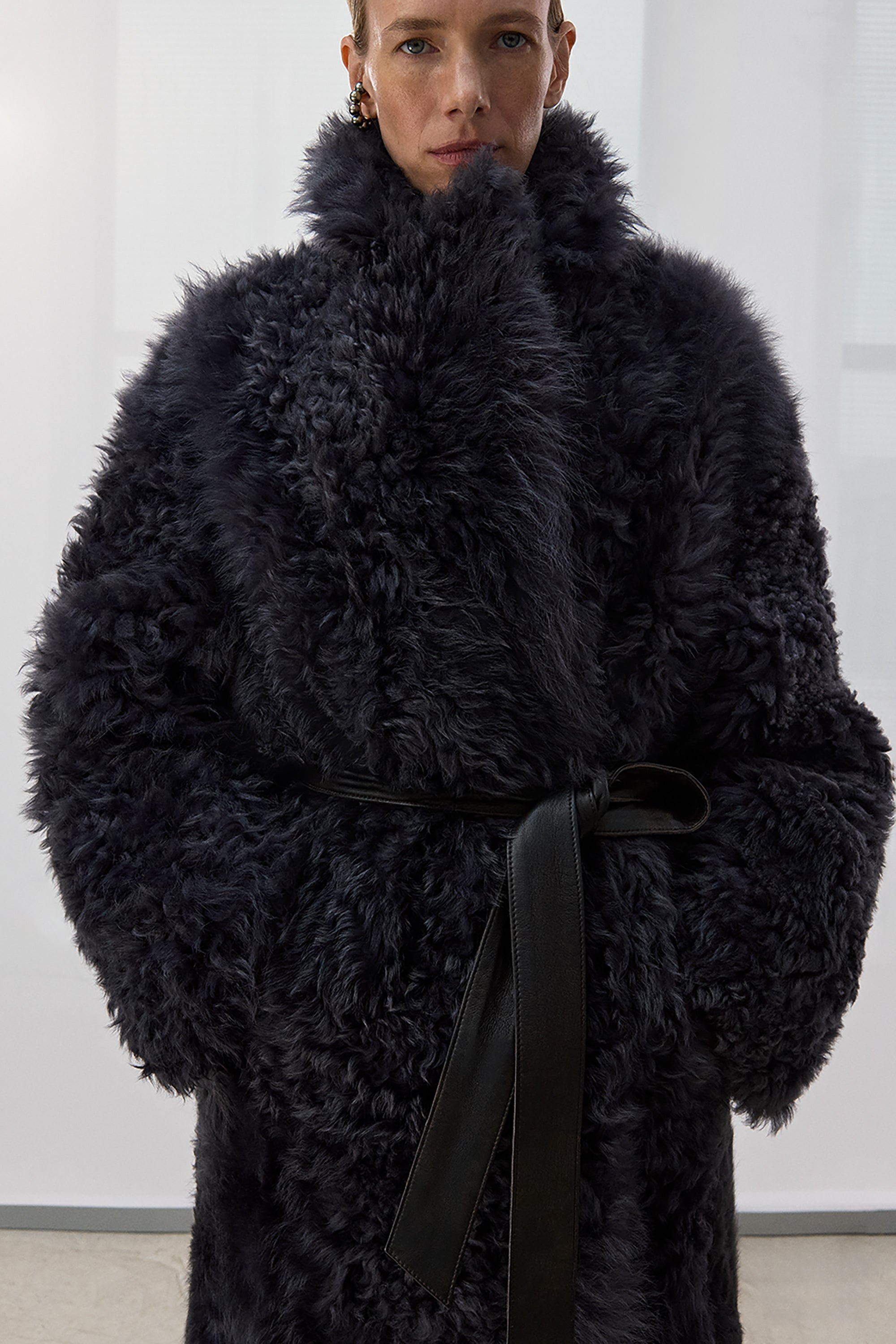 RENEE LONG SHEARLING COAT(FW26.26.8)