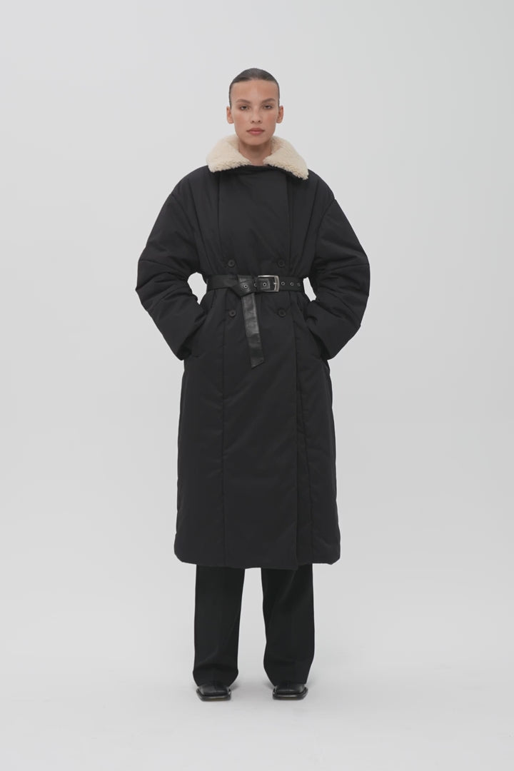 OSTIN PUFFER COAT WITH DETACHABLE SHEARLING COLLAR IN BLACK