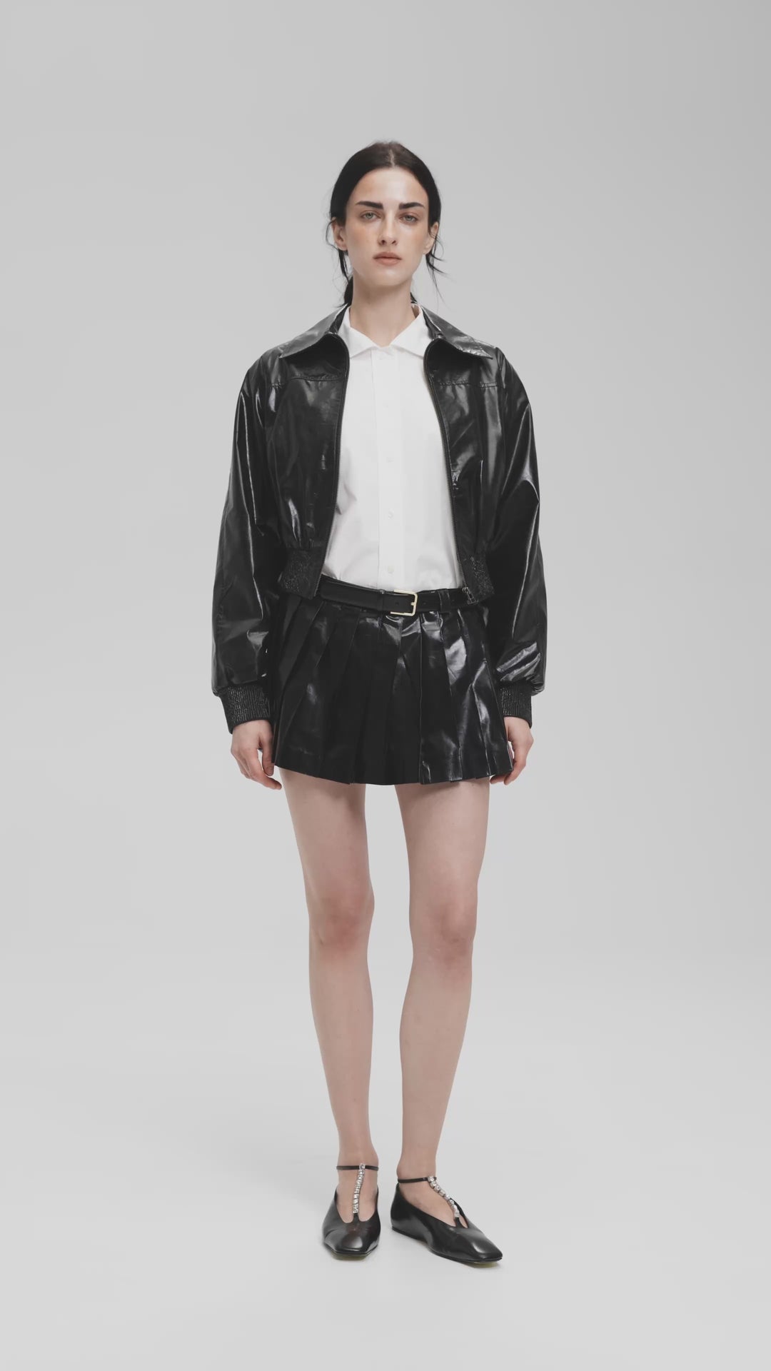 JENNIFER CROPPED LEATHER BOMBER JACKET IN VOID BLACK