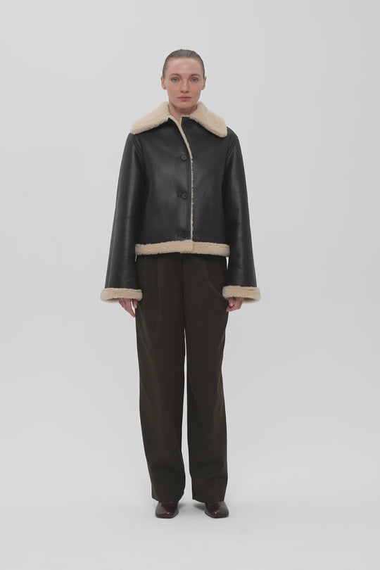 JOANNA CROPPED SHEARLING JACKET IN BLACK CHOCOLATE