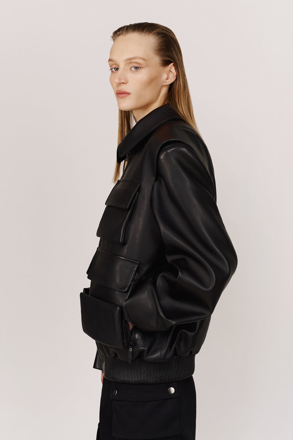 ICONIC LEATHER BOMBER JACKET WITH PATCH POCKETS