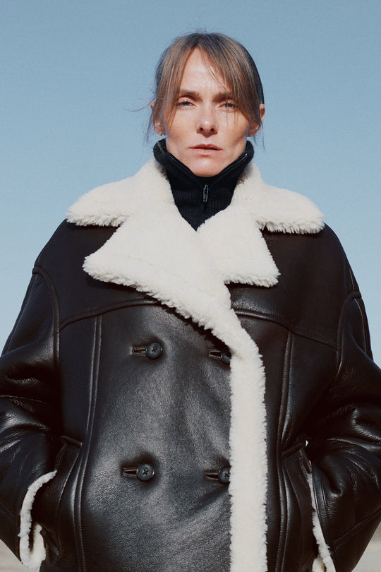 DOUBLE-BREASTED SHEARLING JACKET